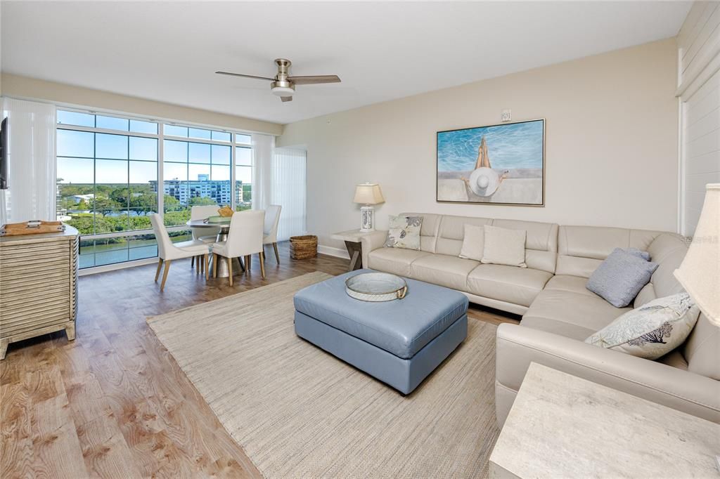 For Sale: $969,000 (3 beds, 2 baths, 1540 Square Feet)
