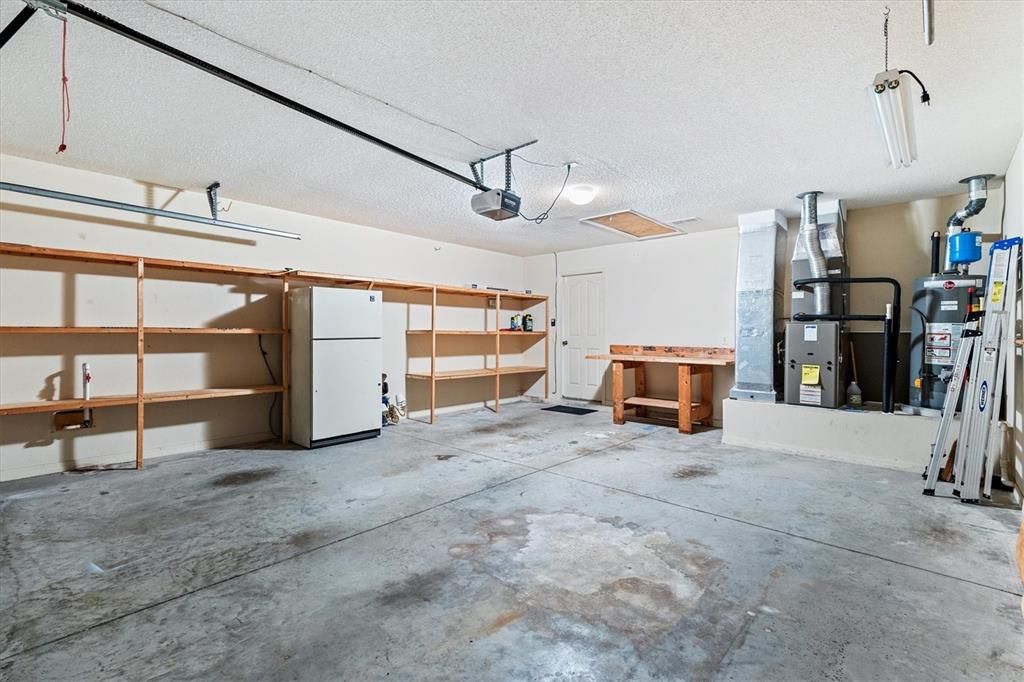 En Venta: $299,900 (2 camas, 2 baños, 1383 Pies cuadrados)