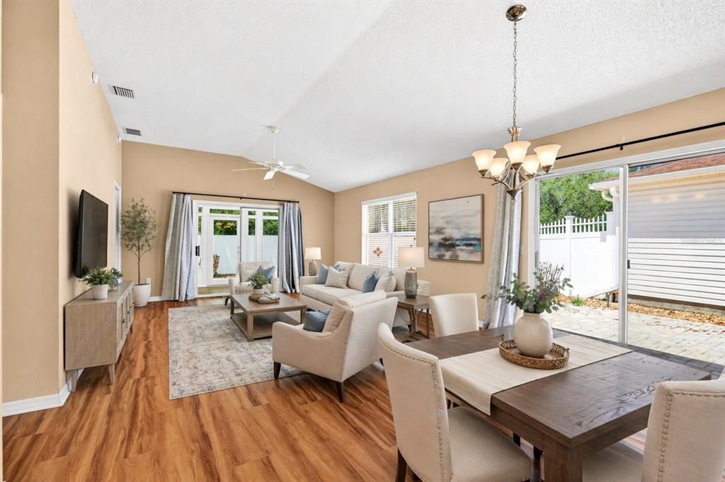 В аренду: $2,100 (3 спален, 2 ванн, 1558 Квадратных фут)