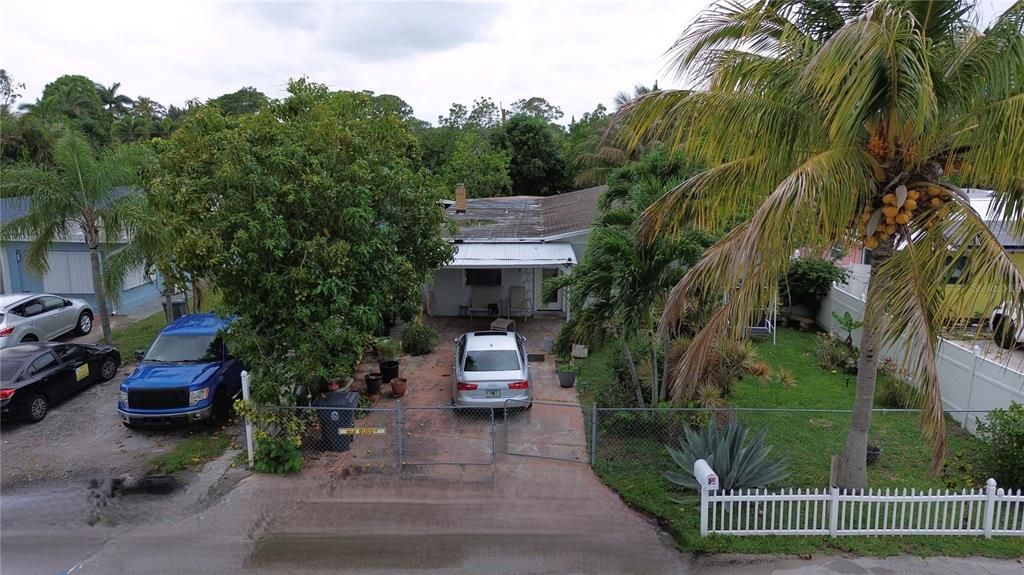 For Sale: $421,900 (4 beds, 2 baths, 1920 Square Feet)