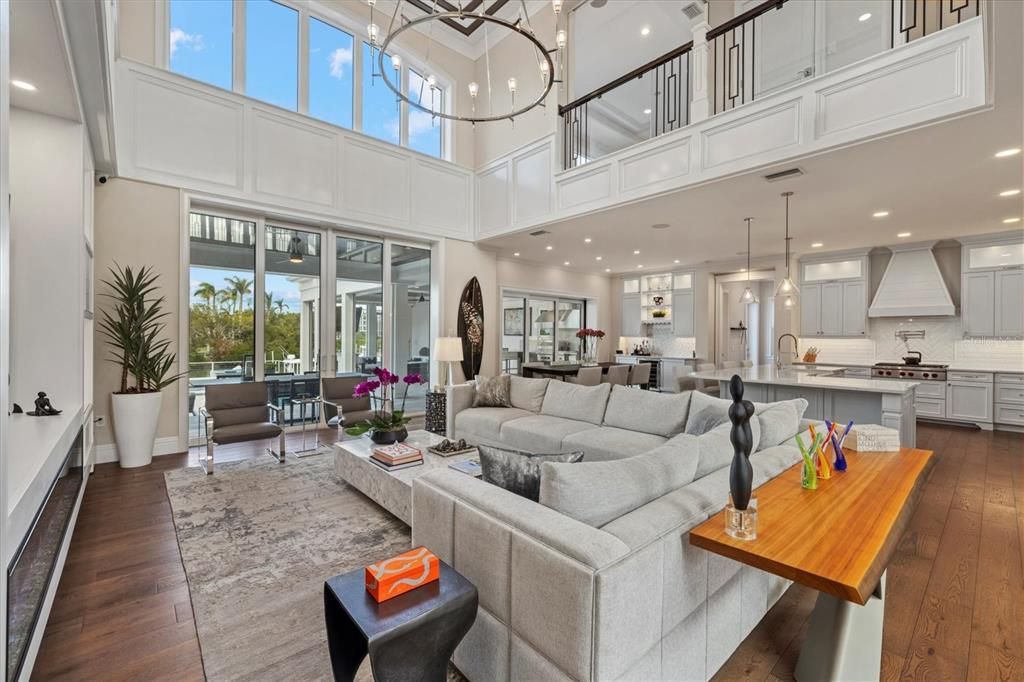 For Sale: $8,250,000 (5 beds, 5 baths, 5664 Square Feet)