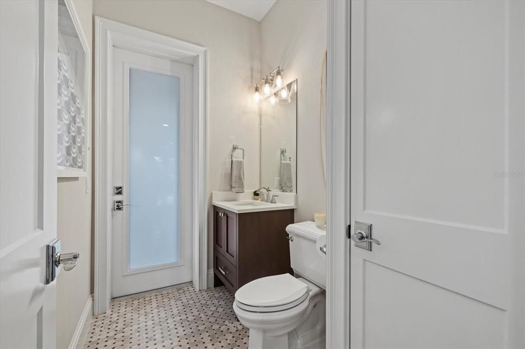 For Sale: $8,250,000 (5 beds, 5 baths, 5664 Square Feet)