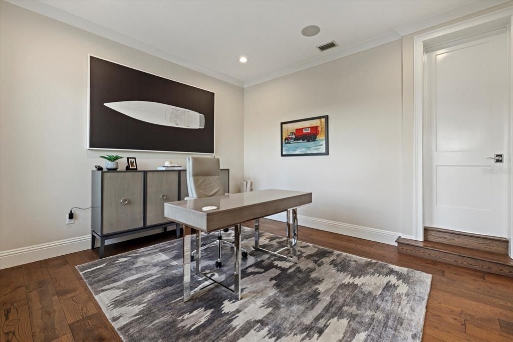 For Sale: $8,250,000 (5 beds, 5 baths, 5664 Square Feet)