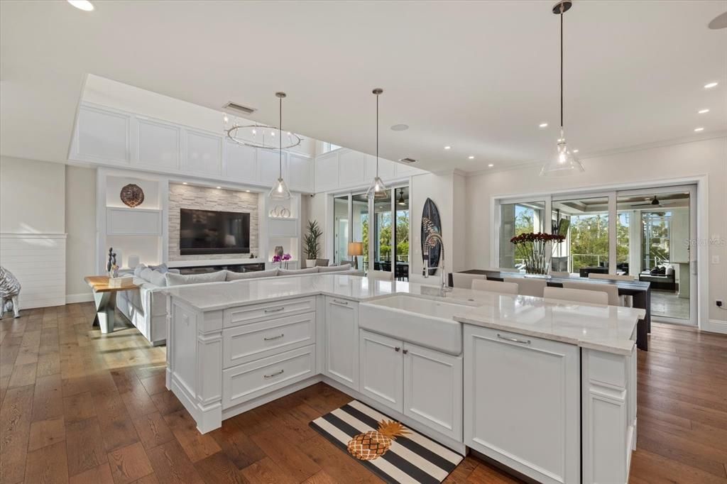 For Sale: $8,250,000 (5 beds, 5 baths, 5664 Square Feet)