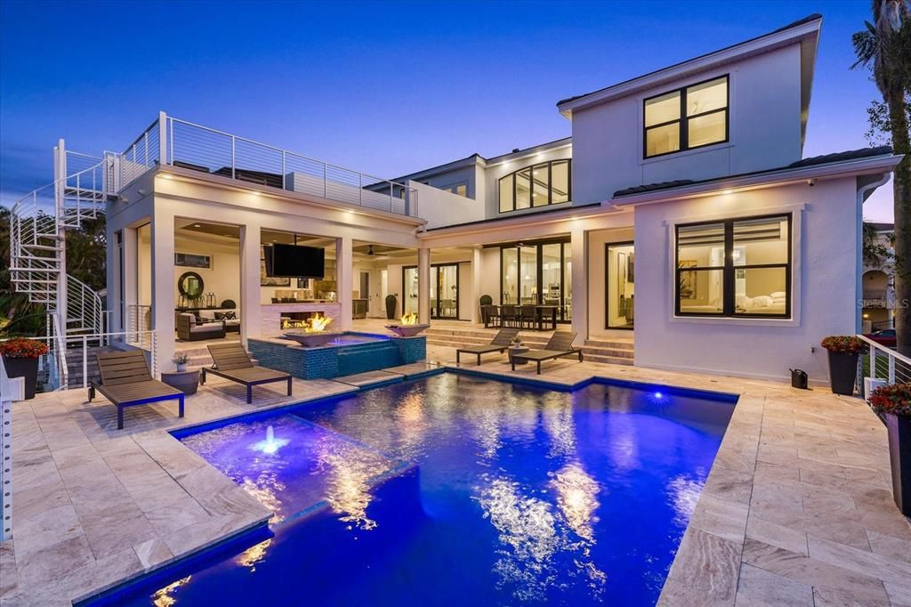 For Sale: $8,250,000 (5 beds, 5 baths, 5664 Square Feet)