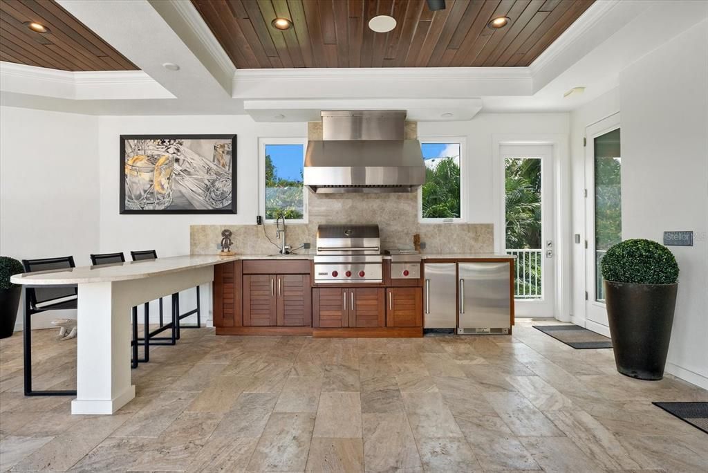 For Sale: $8,250,000 (5 beds, 5 baths, 5664 Square Feet)