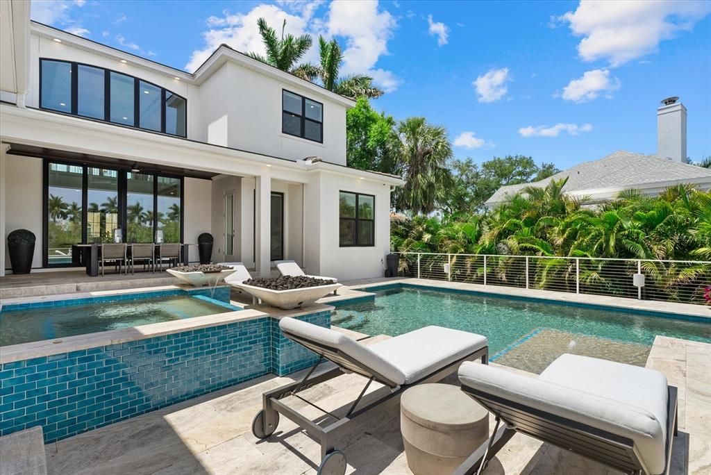 For Sale: $8,250,000 (5 beds, 5 baths, 5664 Square Feet)