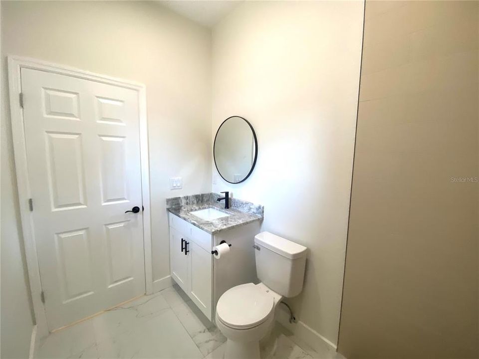 For Sale: $425,000 (4 beds, 4 baths, 2093 Square Feet)