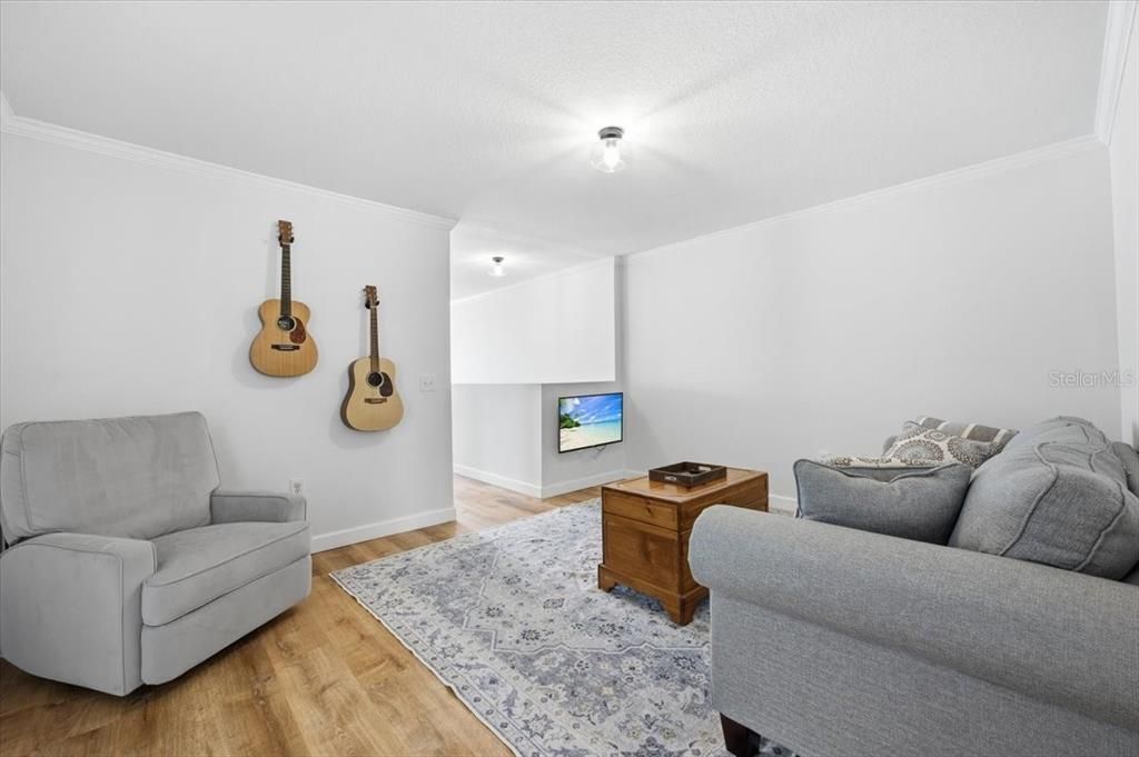 En Venta: $285,000 (3 camas, 2 baños, 1703 Pies cuadrados)