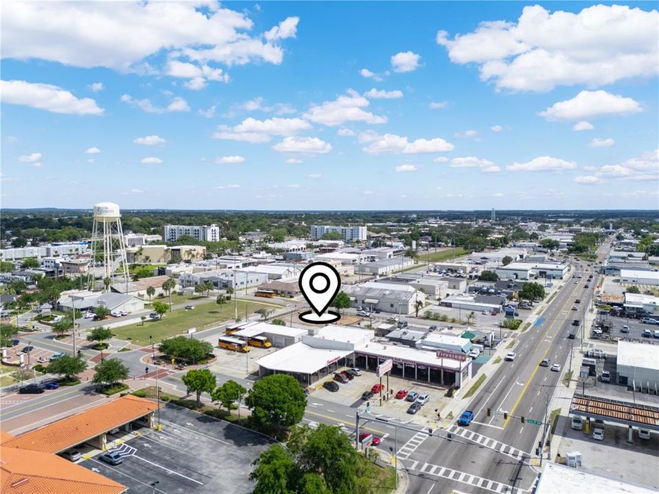 En Venta: $1,650,000 (0.40 acres)