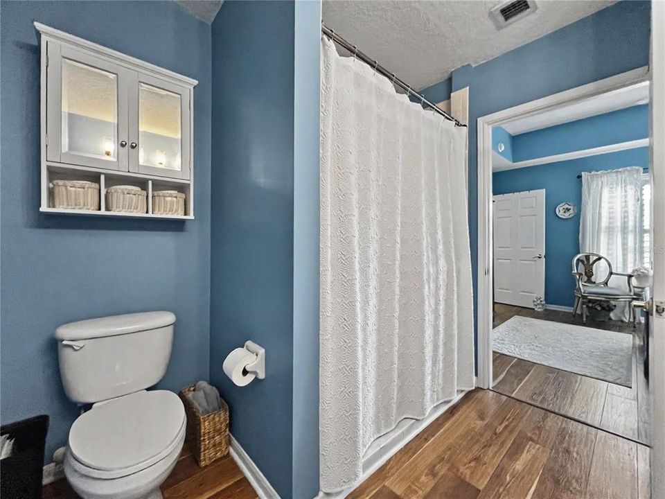 En Venta: $399,000 (2 camas, 2 baños, 1267 Pies cuadrados)