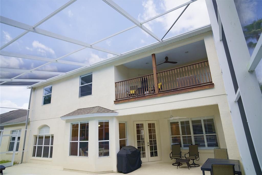 For Sale: $850,000 (6 beds, 4 baths, 4651 Square Feet)