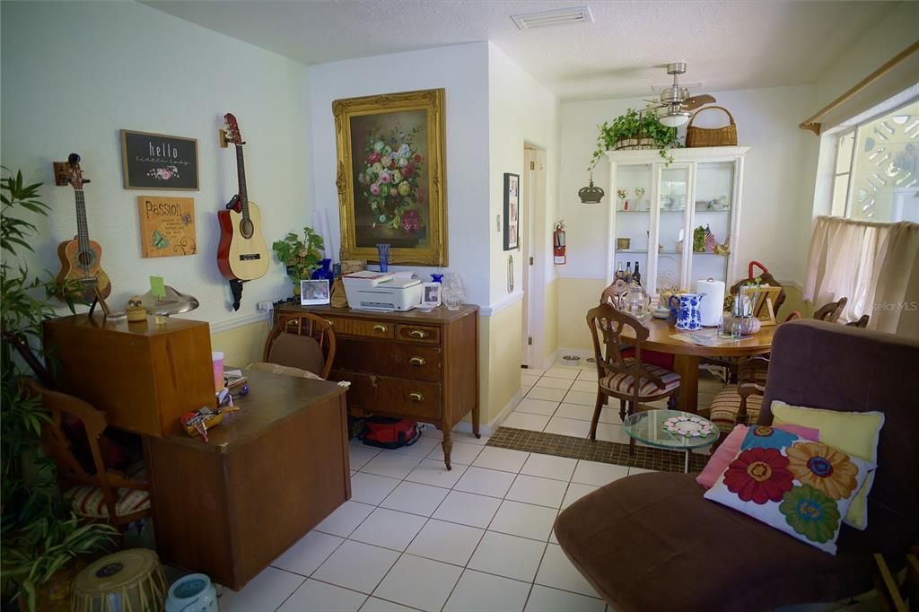 For Sale: $950,000 (0 beds, 0 baths, 1594 Square Feet)