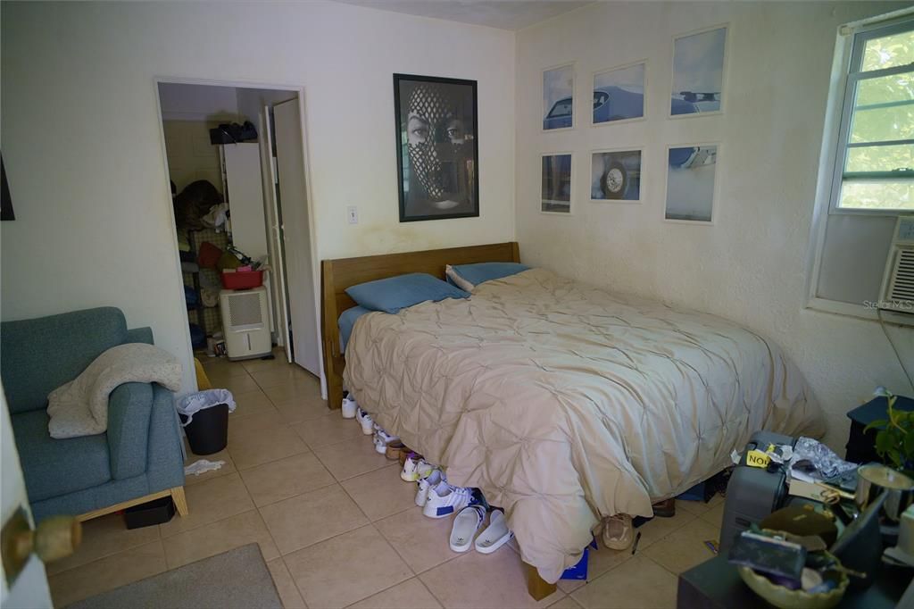 For Sale: $950,000 (0 beds, 0 baths, 1594 Square Feet)