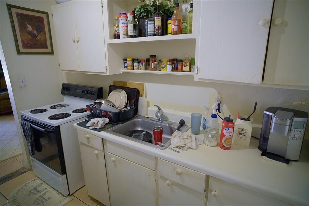 For Sale: $950,000 (0 beds, 0 baths, 1594 Square Feet)