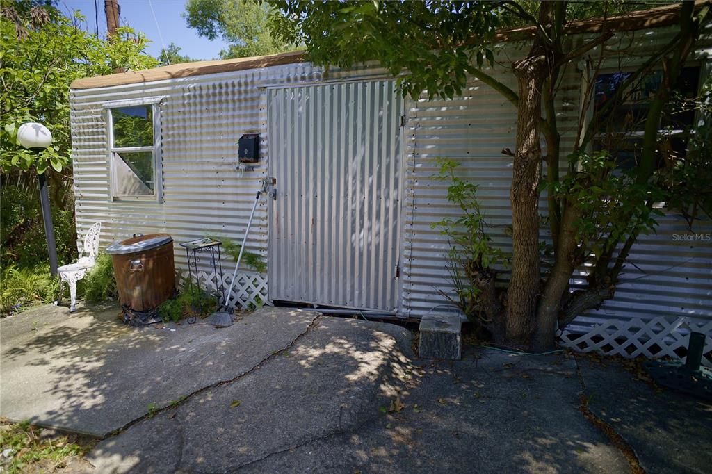 For Sale: $950,000 (0 beds, 0 baths, 1594 Square Feet)
