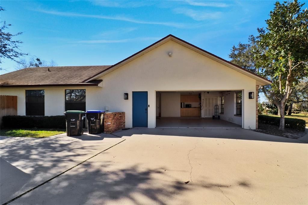 For Rent: $4,000 (4 beds, 2 baths, 2577 Square Feet)