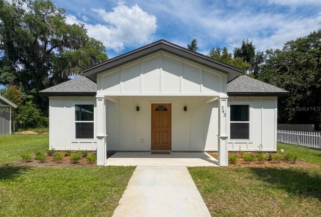For Sale: $247,900 (3 beds, 1 baths, 768 Square Feet)