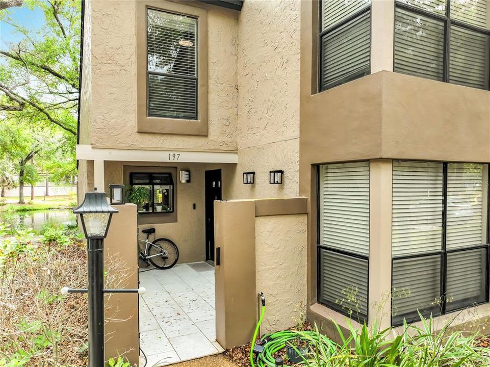 Active With Contract: $299,900 (3 beds, 2 baths, 1457 Square Feet)