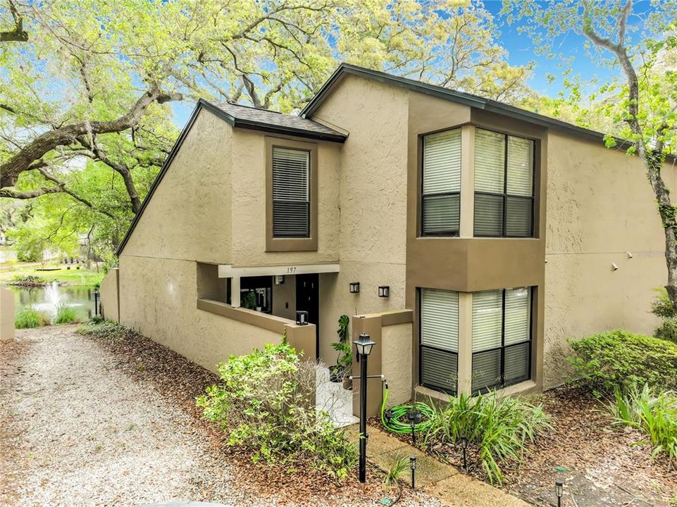 Active With Contract: $299,900 (3 beds, 2 baths, 1457 Square Feet)