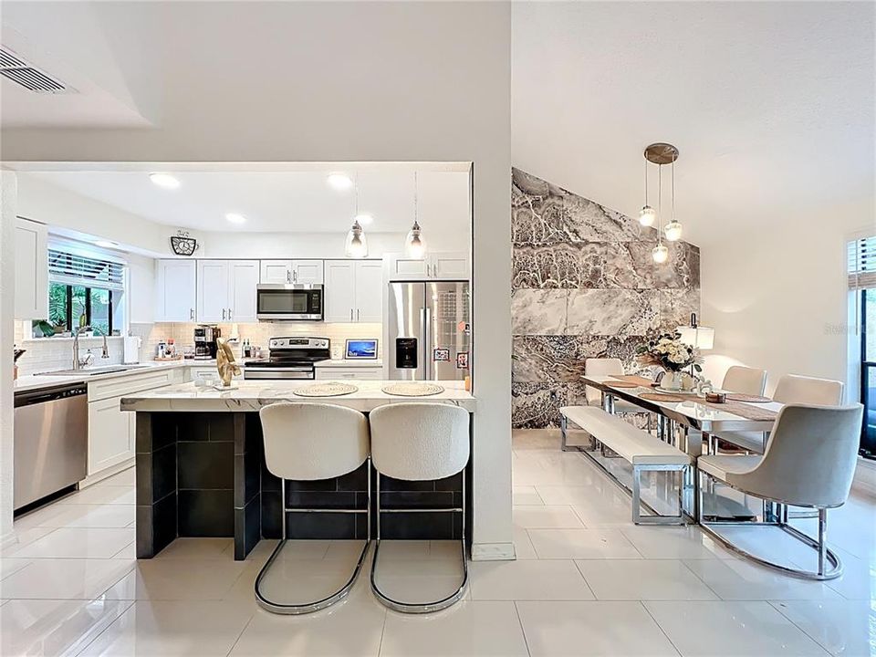 Active With Contract: $299,900 (3 beds, 2 baths, 1457 Square Feet)