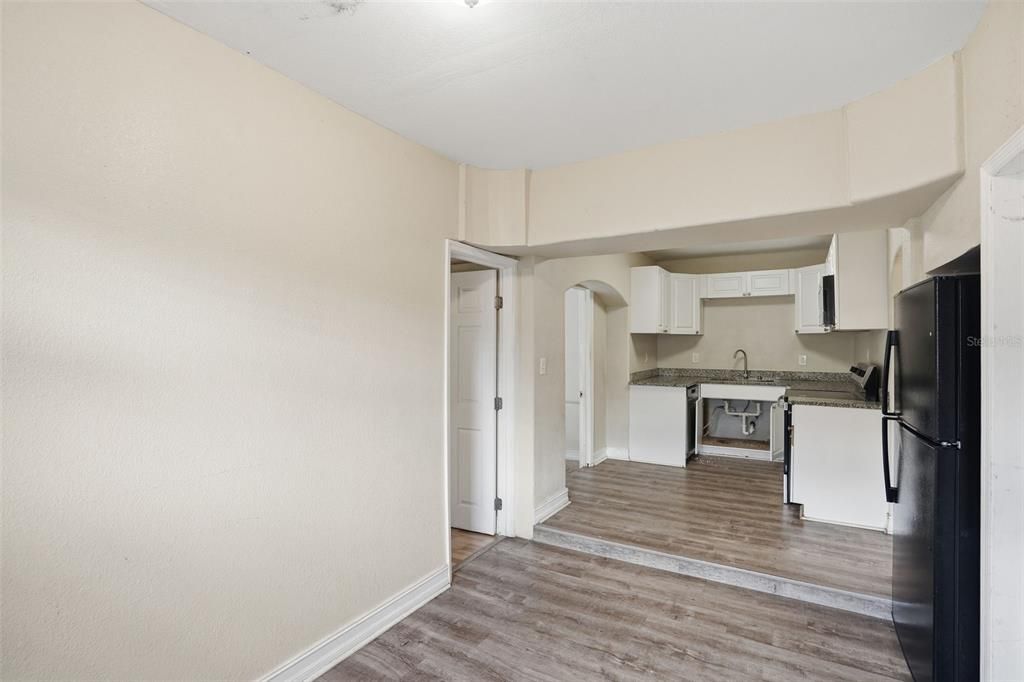 En Venta: $198,587 (3 camas, 2 baños, 1227 Pies cuadrados)