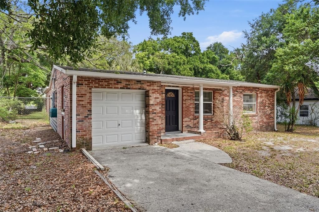 En Venta: $198,587 (3 camas, 2 baños, 1227 Pies cuadrados)