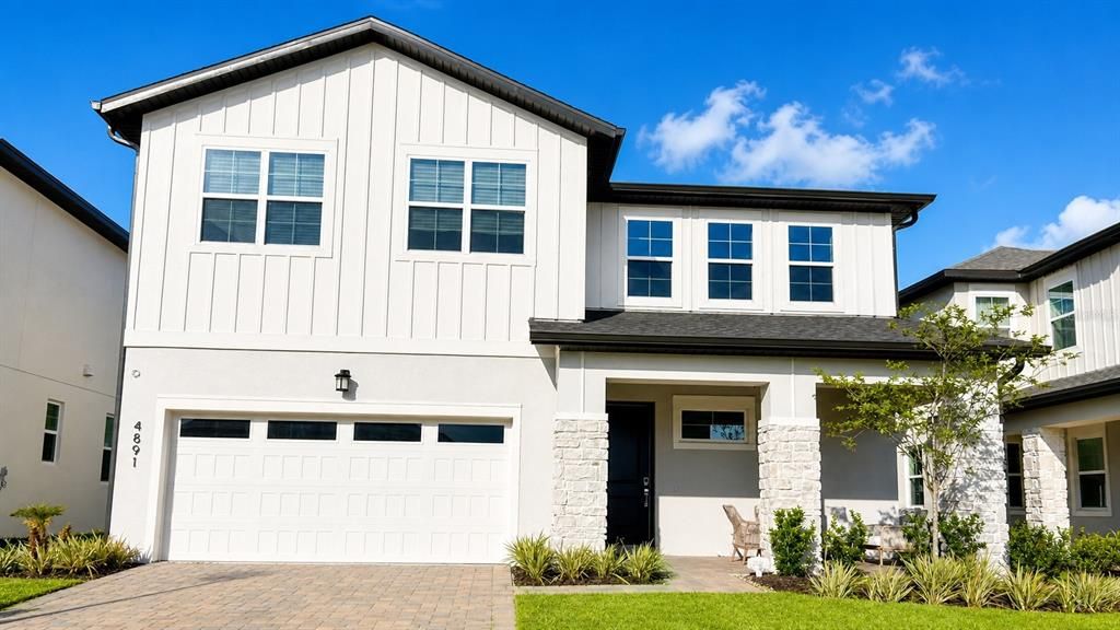 For Sale: $694,000 (5 beds, 3 baths, 2882 Square Feet)