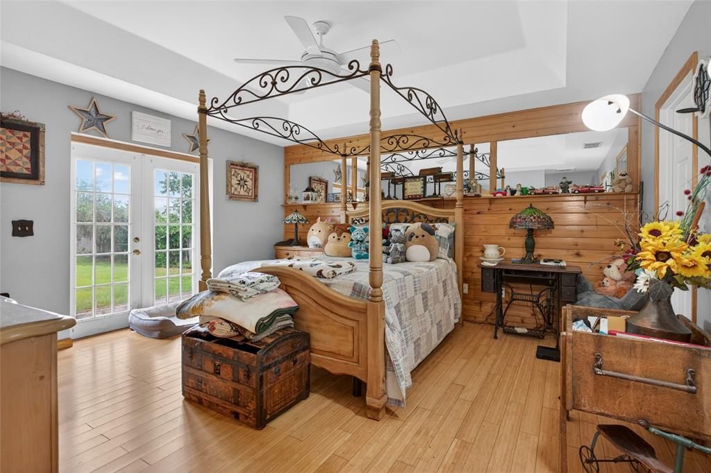 For Sale: $269,900 (3 beds, 2 baths, 1554 Square Feet)