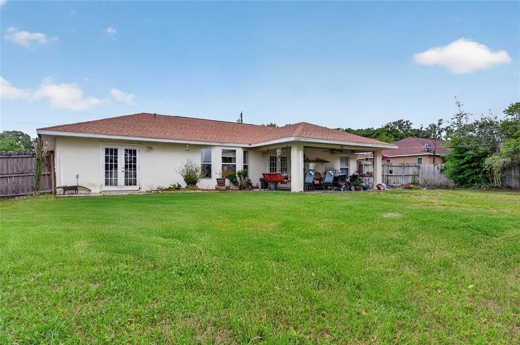 For Sale: $269,900 (3 beds, 2 baths, 1554 Square Feet)
