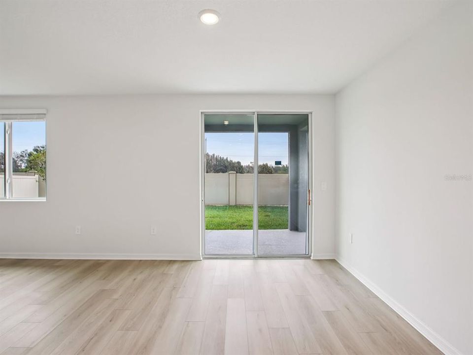 For Sale: $430,020 (4 beds, 3 baths, 2193 Square Feet)
