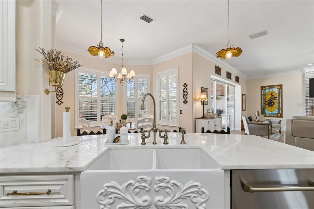 For Sale: $1,399,900 (5 beds, 4 baths, 3780 Square Feet)