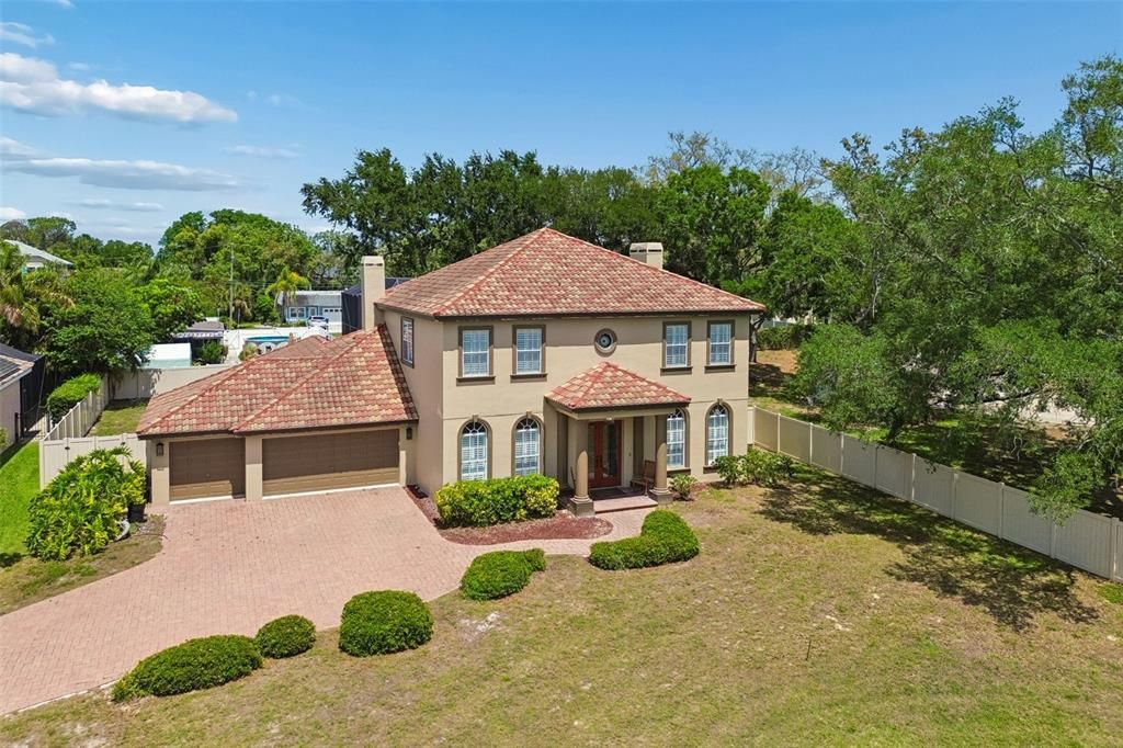 For Sale: $1,399,900 (5 beds, 4 baths, 3780 Square Feet)