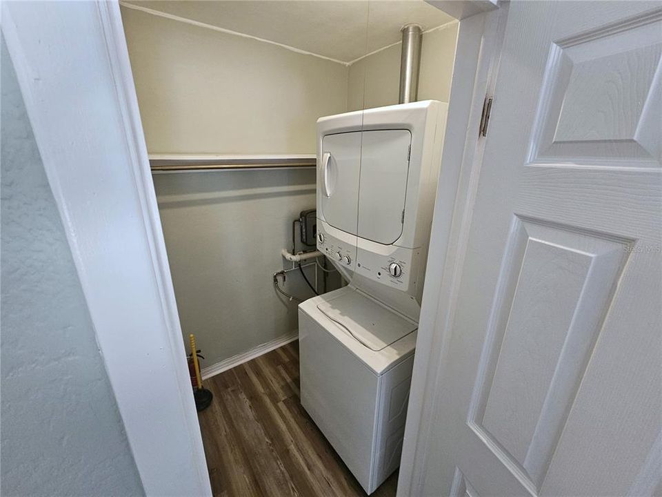 В аренду: $1,450 (1 спален, 1 ванн, 500 Квадратных фут)