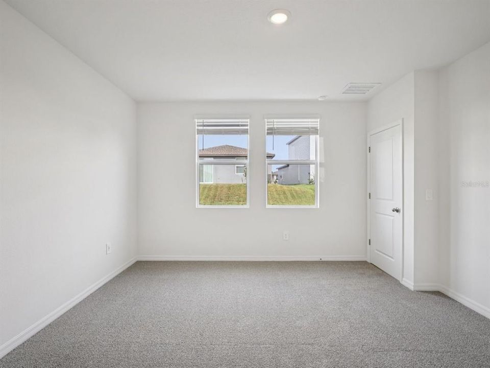 For Sale: $375,000 (4 beds, 2 baths, 2168 Square Feet)