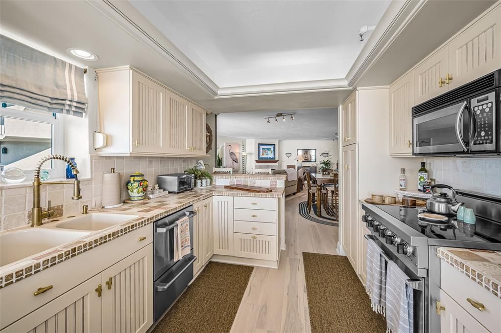 En Venta: $1,100,000 (2 camas, 2 baños, 1610 Pies cuadrados)