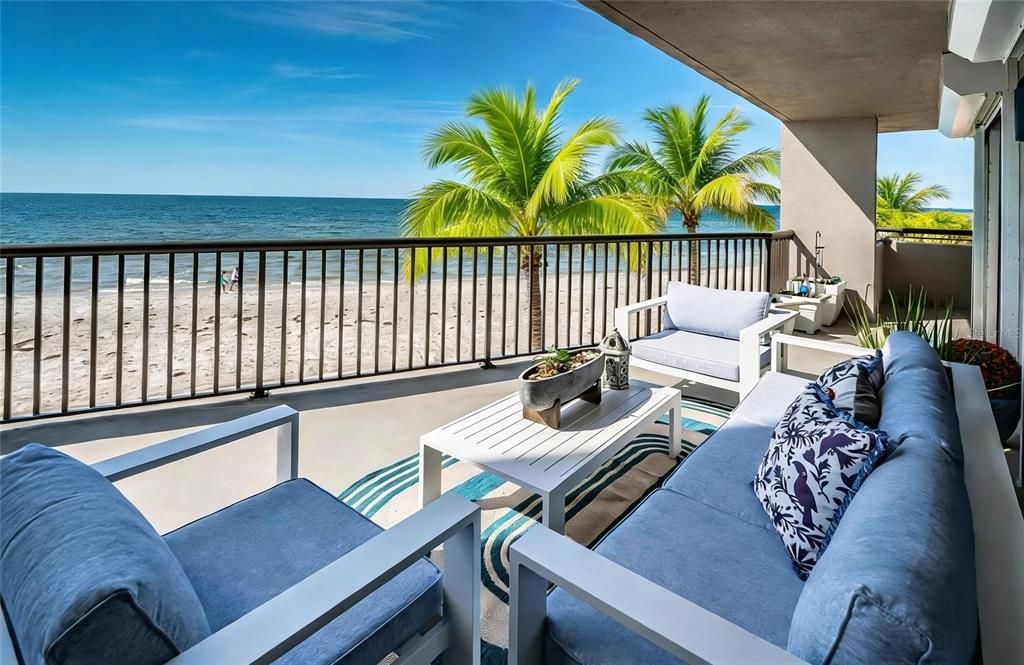 En Venta: $1,100,000 (2 camas, 2 baños, 1610 Pies cuadrados)