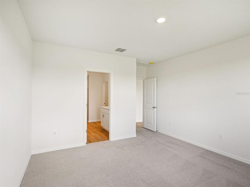 For Sale: $304,880 (3 beds, 2 baths, 1491 Square Feet)