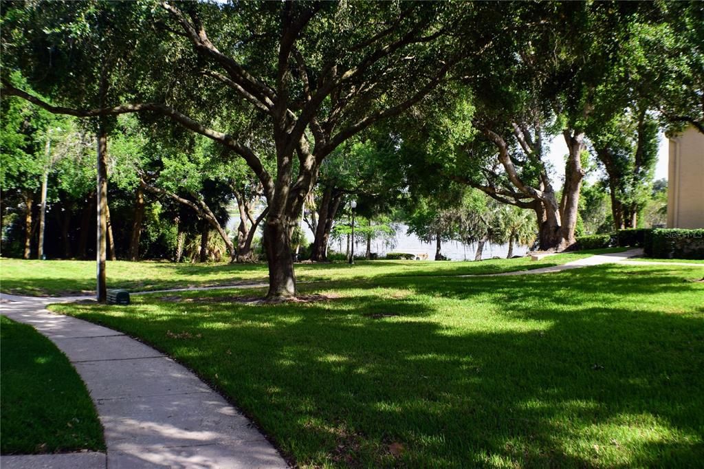 For Sale: $216,000 (2 beds, 1 baths, 1432 Square Feet)