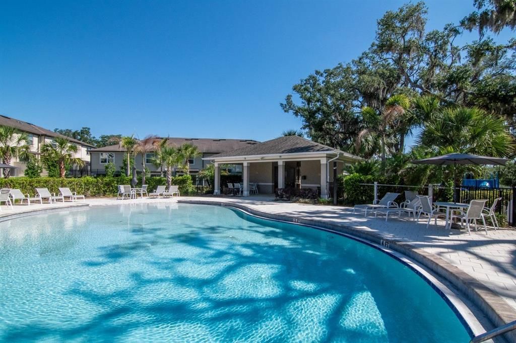 For Sale: $285,000 (2 beds, 2 baths, 1588 Square Feet)