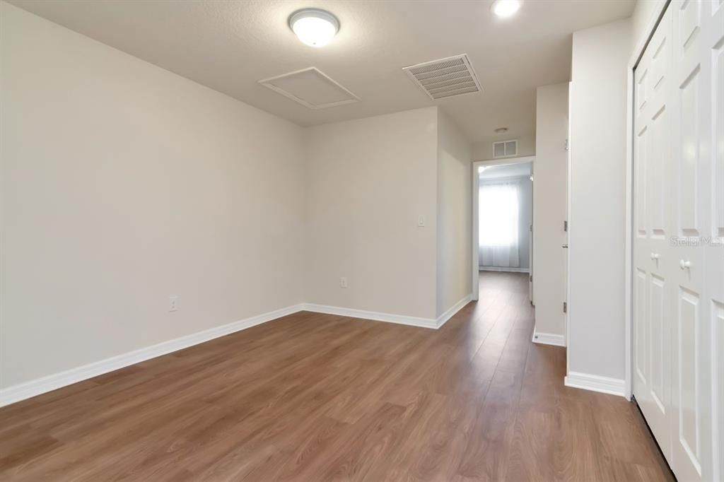 For Sale: $285,000 (2 beds, 2 baths, 1588 Square Feet)