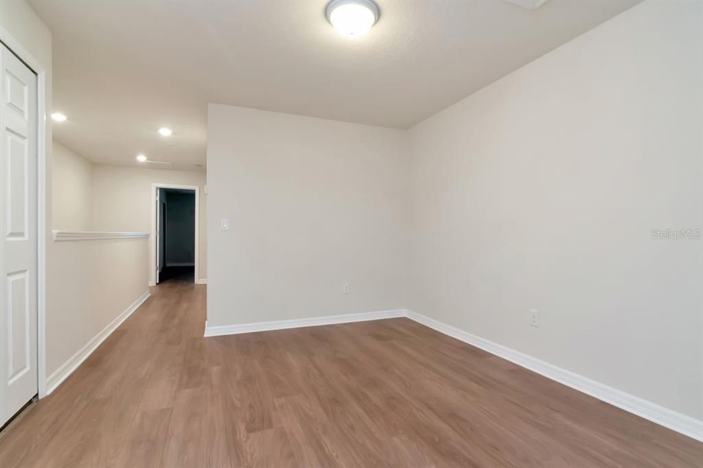 For Sale: $285,000 (2 beds, 2 baths, 1588 Square Feet)