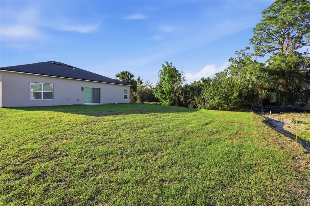 For Rent: $2,000 (3 beds, 2 baths, 1650 Square Feet)