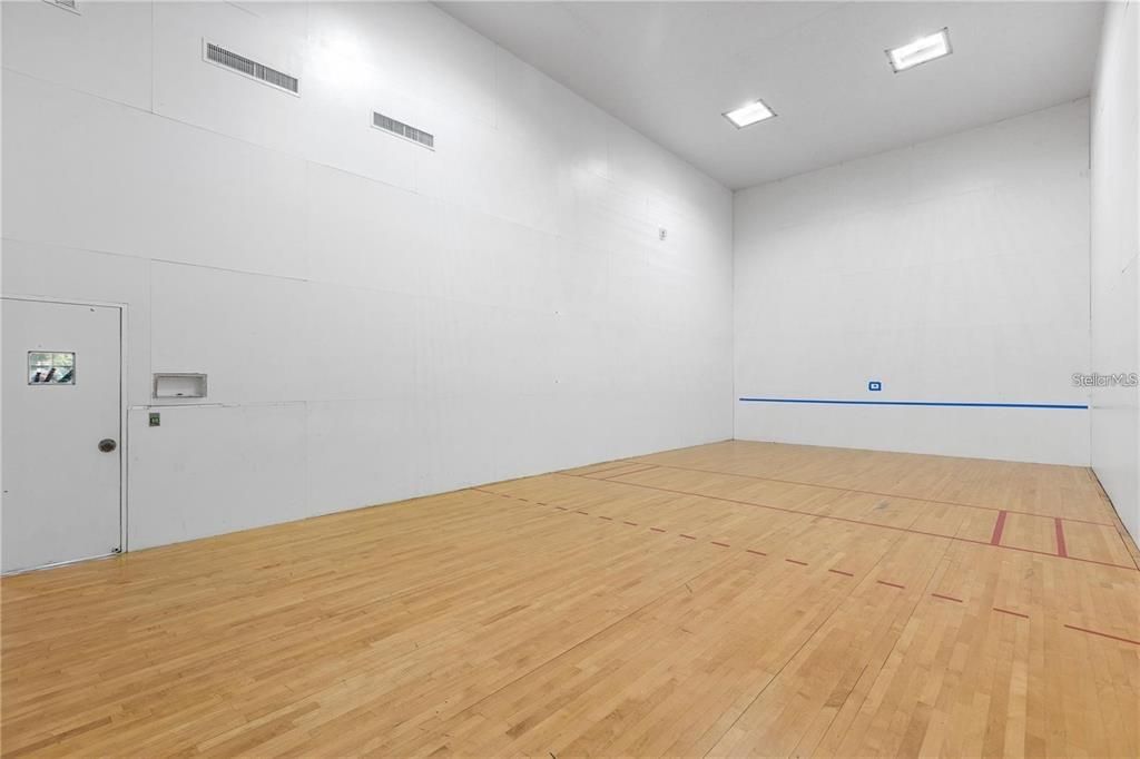 For Rent: $1,775 (2 beds, 2 baths, 1067 Square Feet)