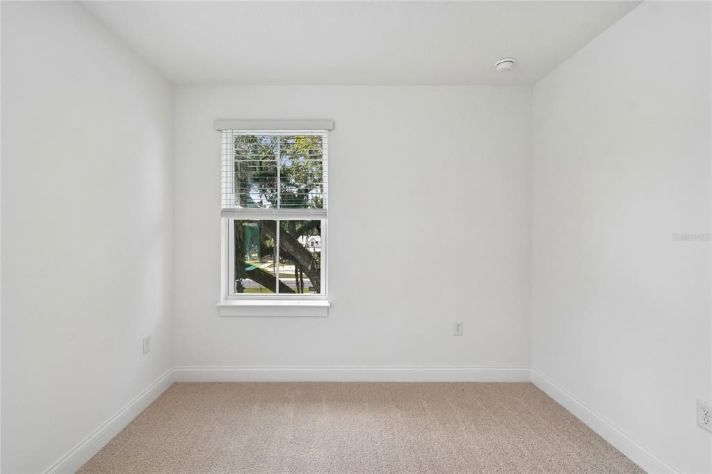 En Venta: $598,990 (4 camas, 3 baños, 2025 Pies cuadrados)