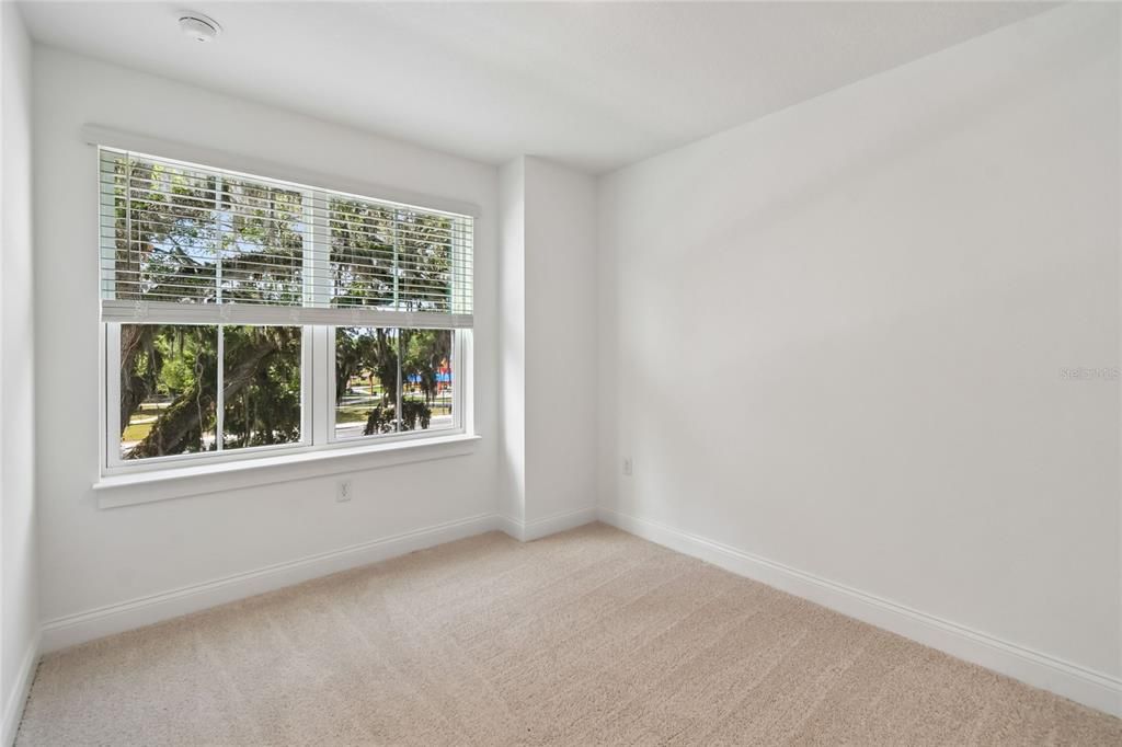 En Venta: $598,990 (4 camas, 3 baños, 2025 Pies cuadrados)