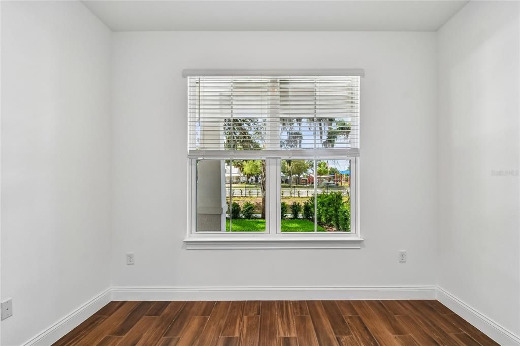 En Venta: $538,990 (4 camas, 3 baños, 2025 Pies cuadrados)