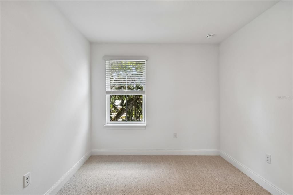 En Venta: $538,990 (4 camas, 3 baños, 2025 Pies cuadrados)