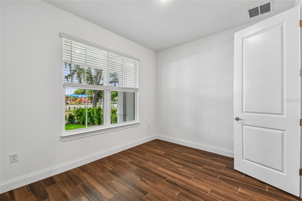 En Venta: $538,990 (4 camas, 3 baños, 2025 Pies cuadrados)