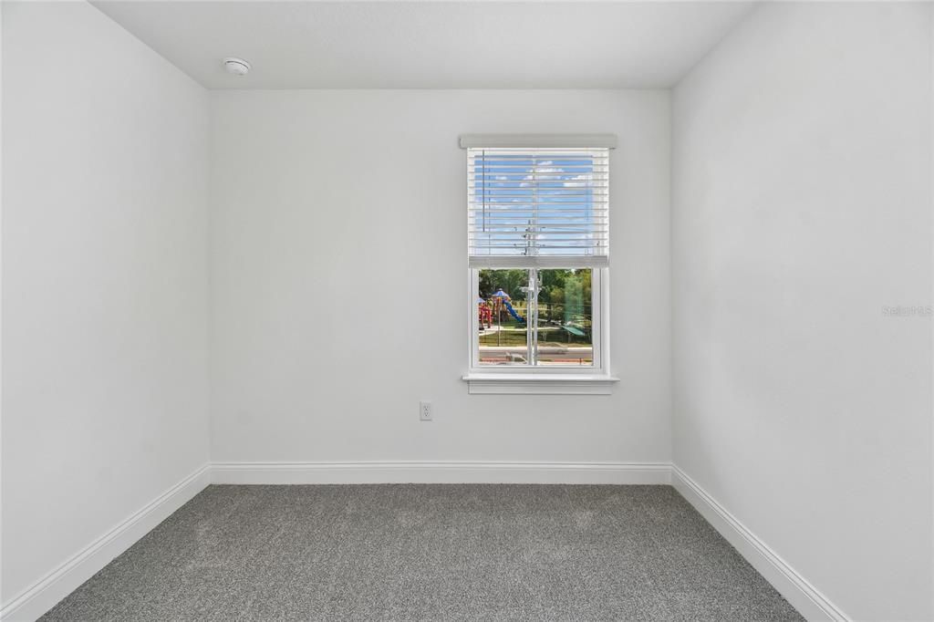 En Venta: $604,990 (4 camas, 3 baños, 2025 Pies cuadrados)